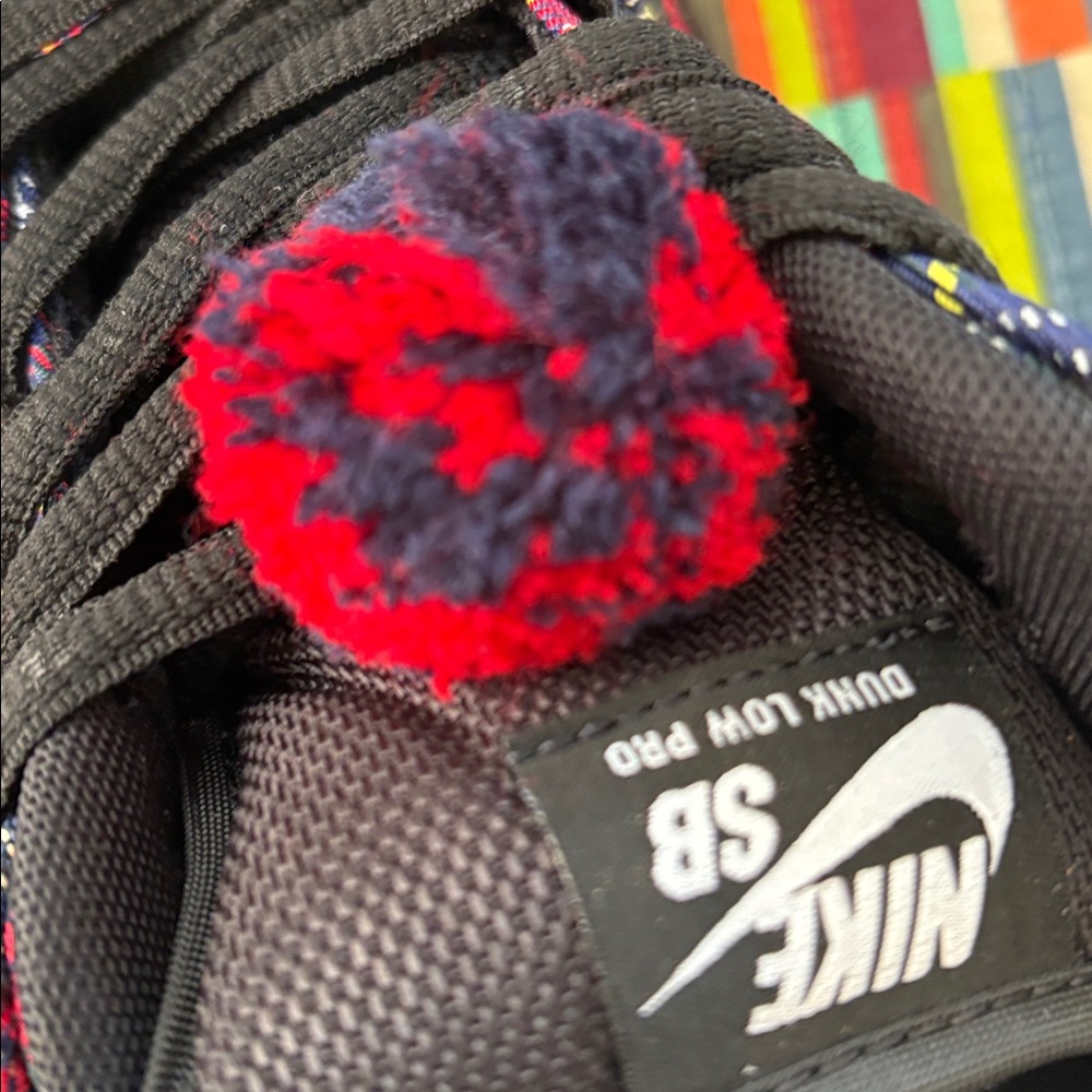 Nike sb Nardwuar Plaid Sneakers - Black, Red, and Blue size 7.5 new in box - Picture 6 of 14